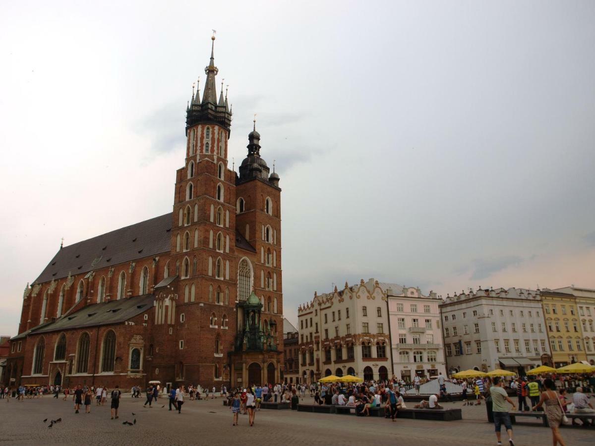 Royals Flower Apartments III Krakow Ngoại thất bức ảnh